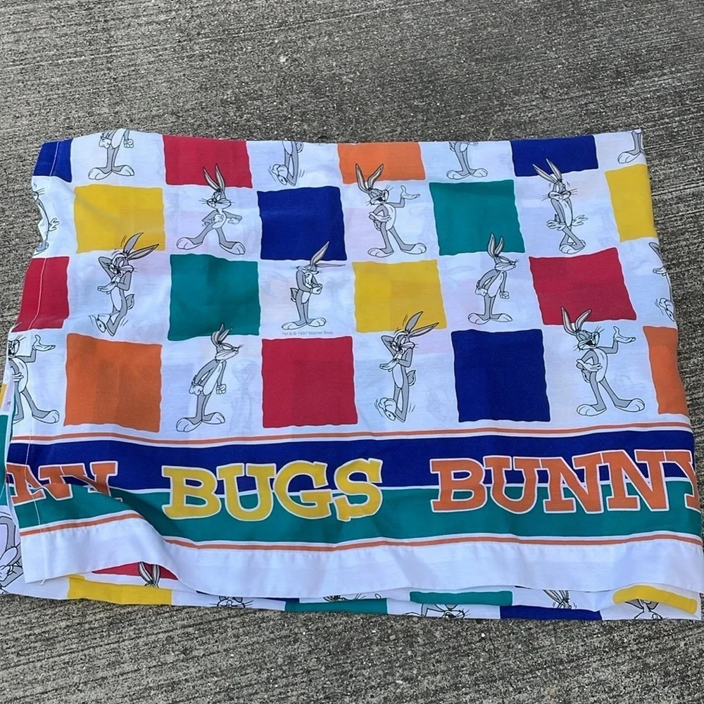 1997 Warner Bros. Bugs Bunny Twin Sized Flat top sheet Vintage Y2K Retro